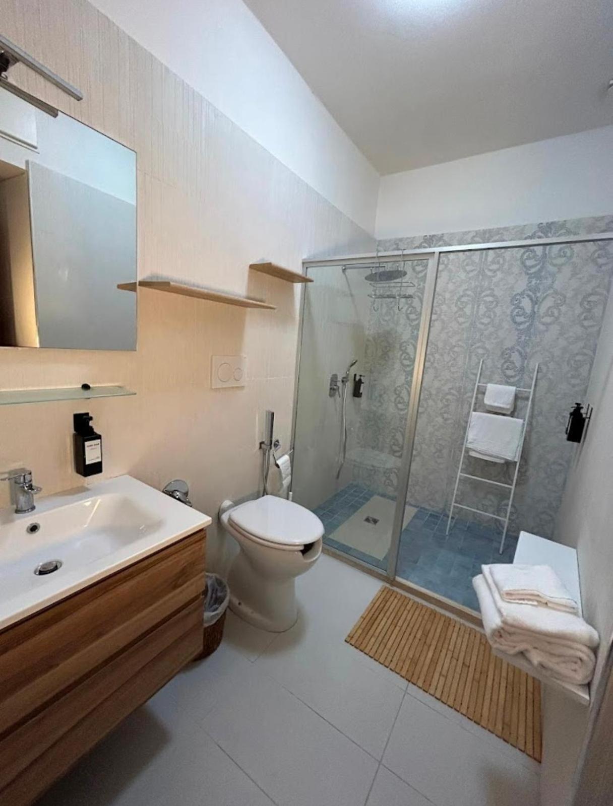 Bonne Nuit Terracina Bed and Breakfast Buitenkant foto